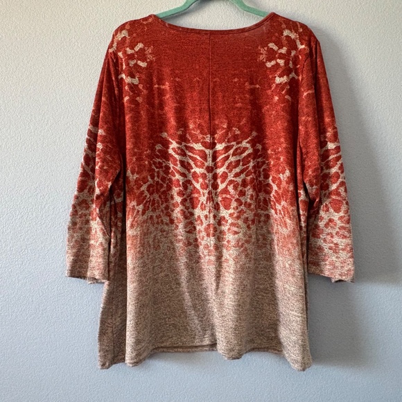 Kim Rogers Curvy Women's Animal print Orange Grey Ombré Knit Top, Plus Size 2X - Picture 3 of 9